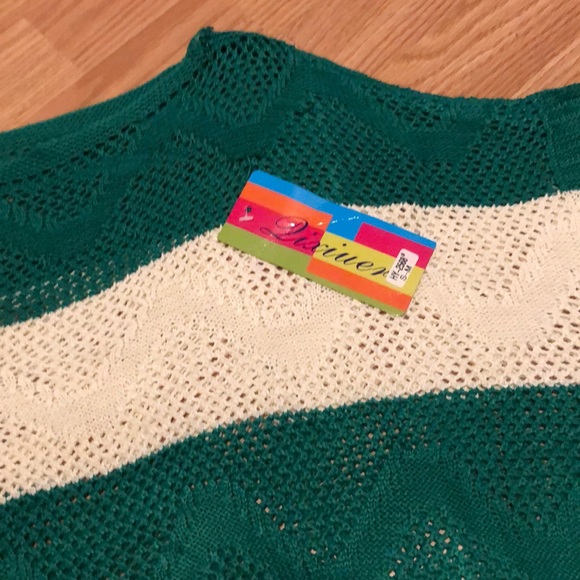 2 shirts - Picture 2 of 3